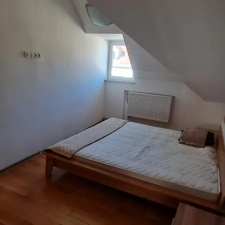 Theater Apartment *